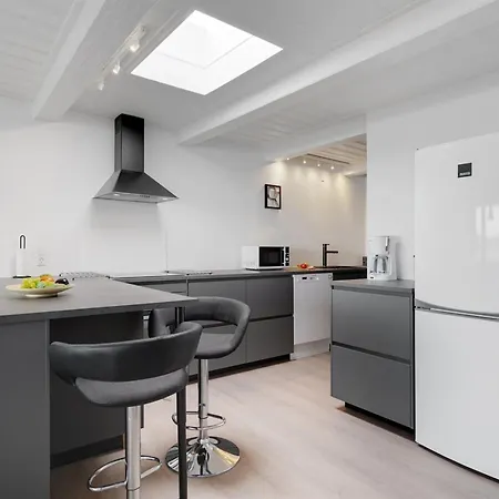 Constance - 50m From The Sea By Interhome *